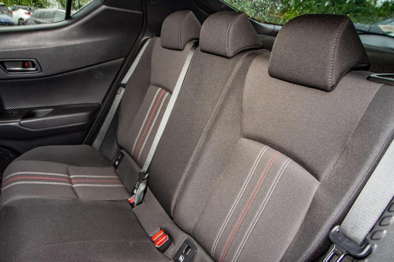 Used Toyota C-HR OY22LHP 7