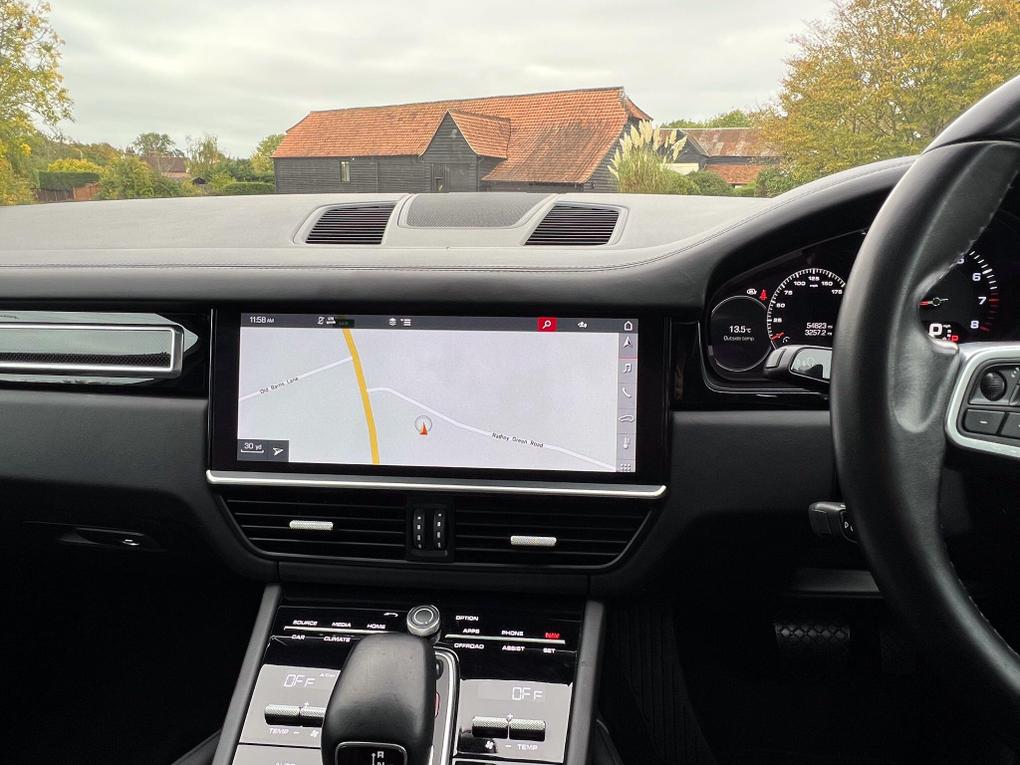 Used Porsche Cayenne VX69TKO 8
