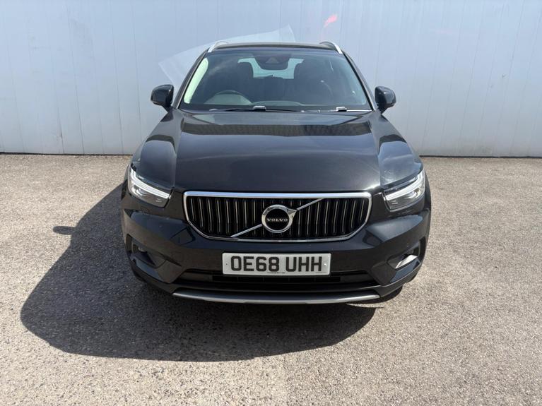 Used Volvo XC40 OE68UHH 2