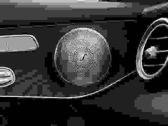Mercedes-Benz GLC Class Photo at-97a6fedd2411497fb8ed3891c11467ee.jpg