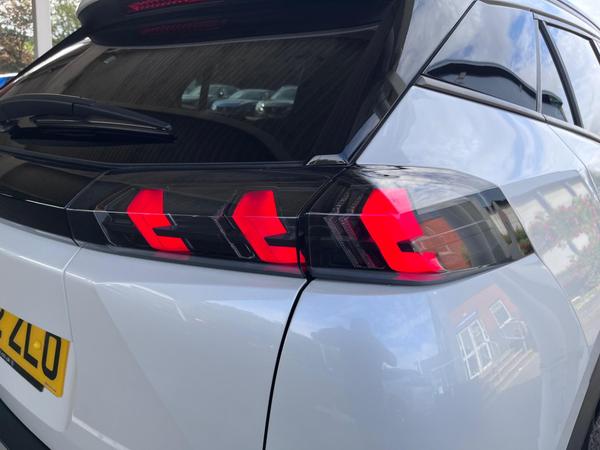 Used Peugeot E-2008 VK22ZLO 56