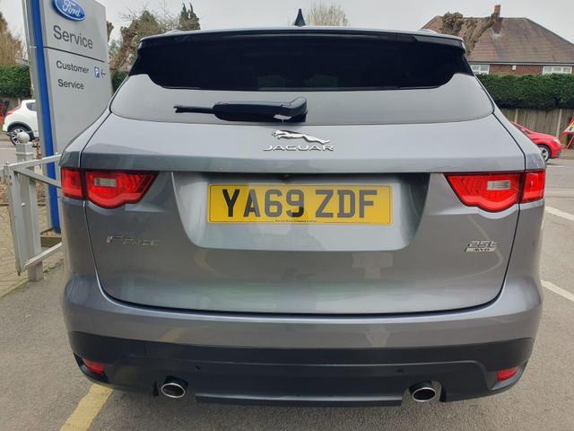 Used Jaguar F-PACE YA69ZDF 5