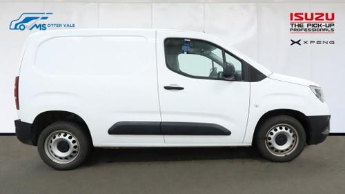 Vauxhall COMBO Photo at-97cc11895a8e4412a0470baac13e0fc1.jpg