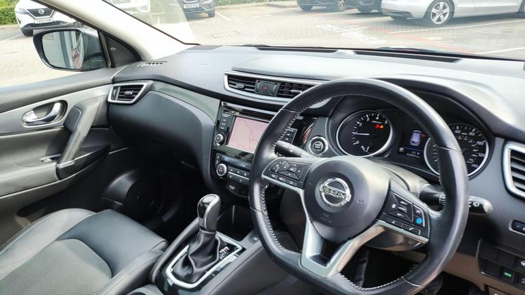 Used Nissan Qashqai PE69UXB 6