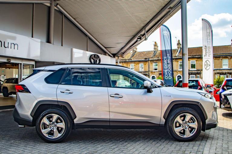 Used Toyota RAV4 FM21GZL 5