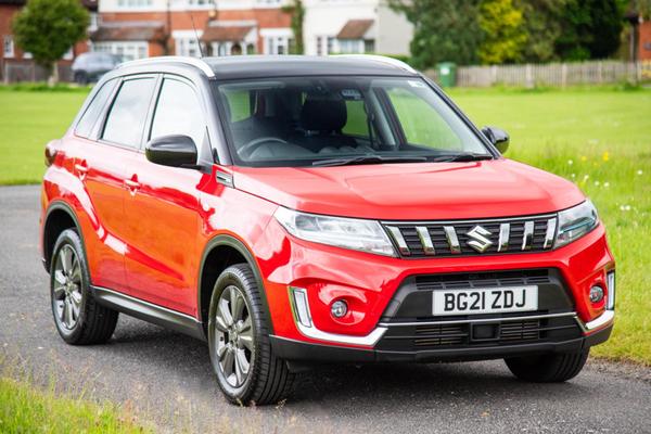 Used 2021 Suzuki Vitara 1.4 Boosterjet MHEV SZ-T Auto Euro 6 (s/s) 5dr Bright Red/Black Roof at Little Wick Green