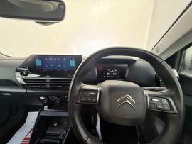 Citroen e-C4 Photo 8