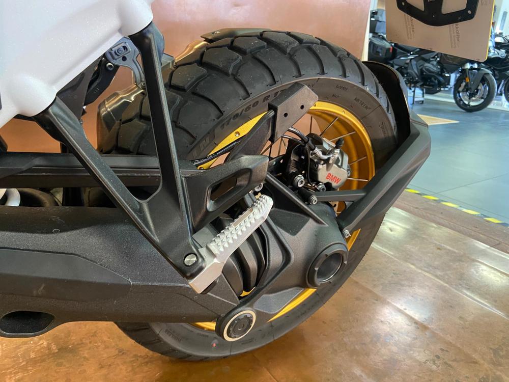 BMW R 1300 GS Photo at-98a60778149046f58bbfea1d242bb2a9.jpg