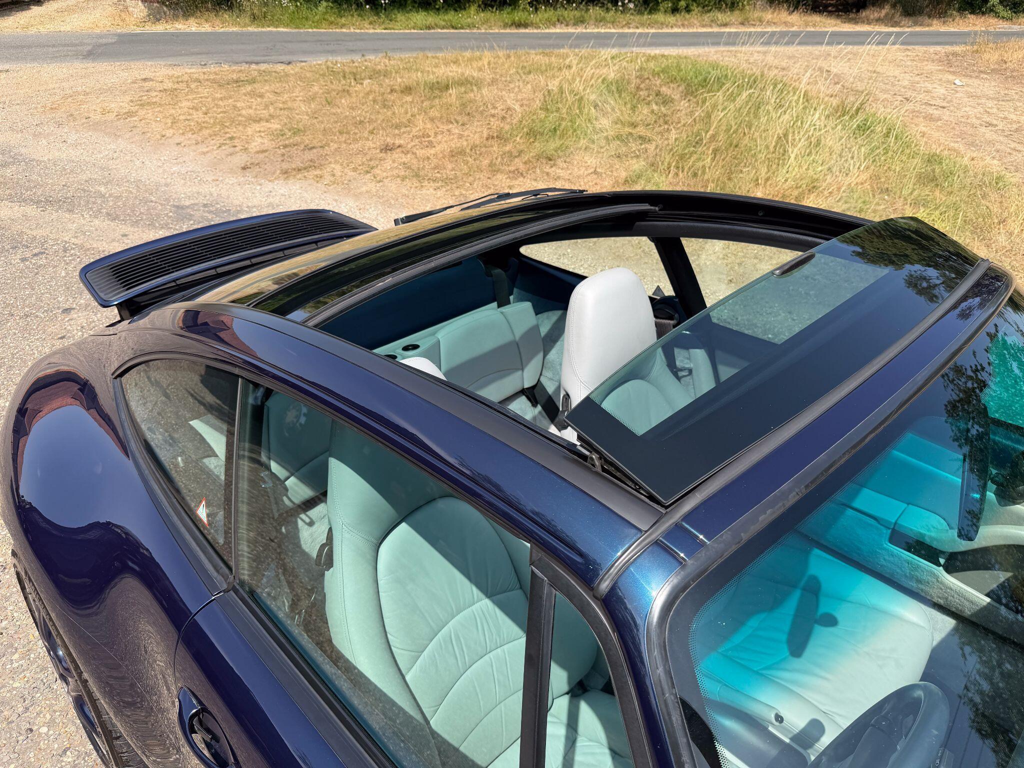 Porsche 911 3.6 993 Targa 2dr Petrol Automatic (285 bhp) — photo 13