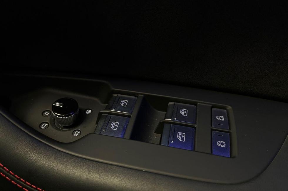 Audi RS6 Photo at-98ba3cb46f814f14bc3acab497d3d529.jpg