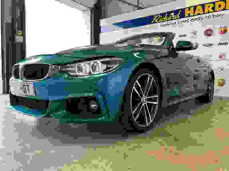 BMW 4 Series Photo at-98d5eab68af54ffe823a1eb93028fb0b.jpg