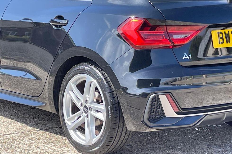 Audi A1 Photo at-98e56e03178549a5a88b1e4d62c8d494.jpg