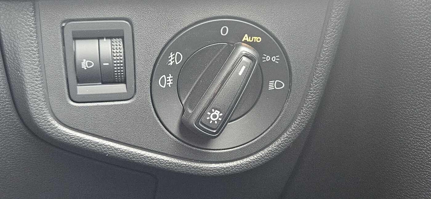 Volkswagen Polo Photo at-9915e594278b4e68a7fc799916c905cf.jpg