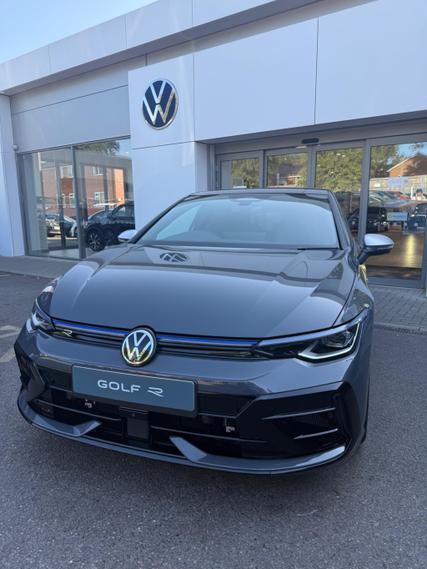 Used ~ Volkswagen Golf 2.0 TSI R DSG 4Motion Euro 6 (s/s) 5dr at Martins Group