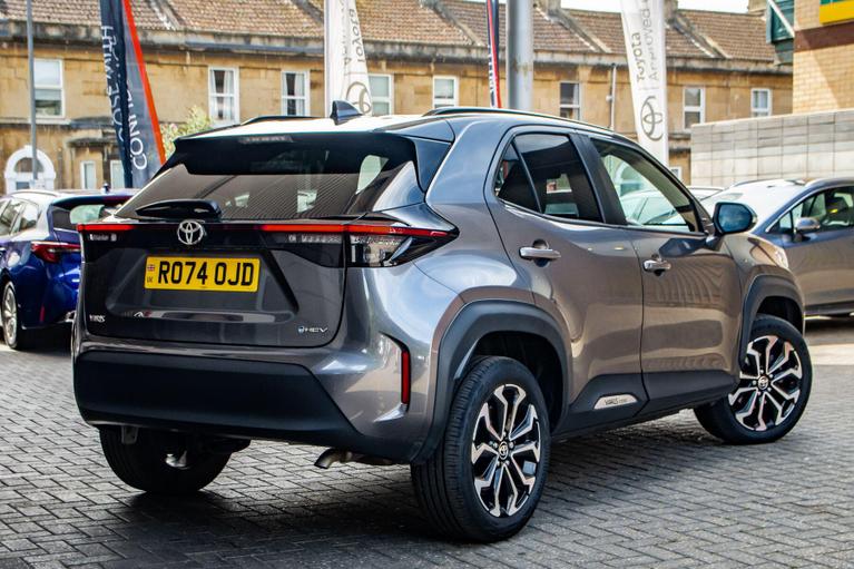 Used Toyota Yaris Cross RO74OJD 2