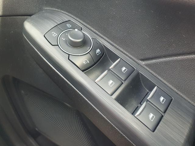 Used Ford Kuga YR73HVH 42
