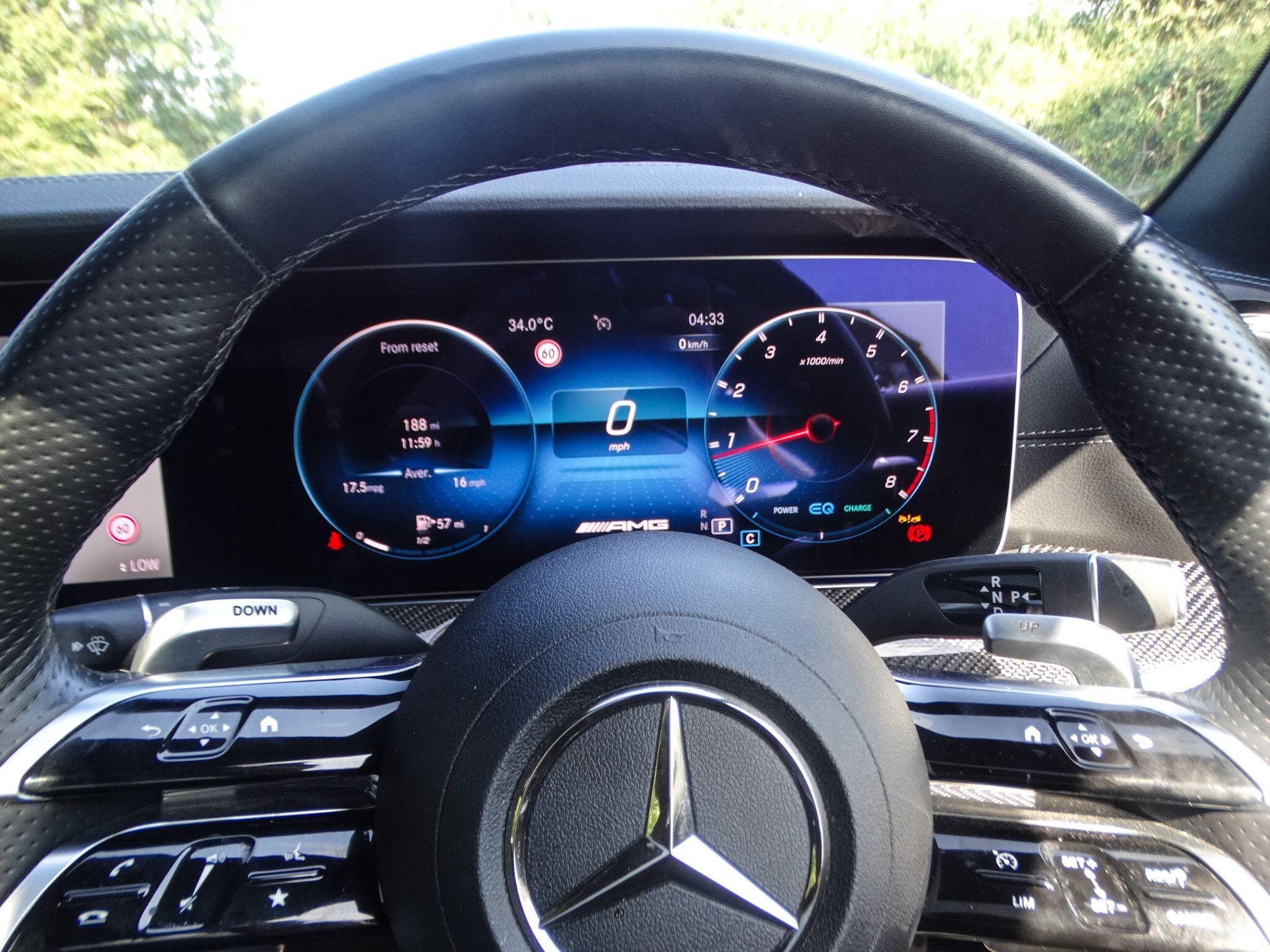 Mercedes-Benz E Class 3.0 E53h BiTurbo MHEV AMG Night Edition (Premium Plus) Coupe 2dr Petrol Hybrid SpdS TCT 4MATIC+ Euro 6 (s/s) (457 ps) — photo 33