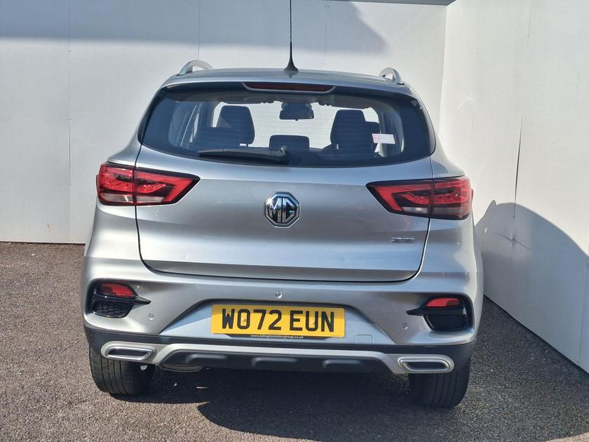 MG MG ZS Photo at-998d5ecbe6354b108ef8df38094b6cb0.jpg
