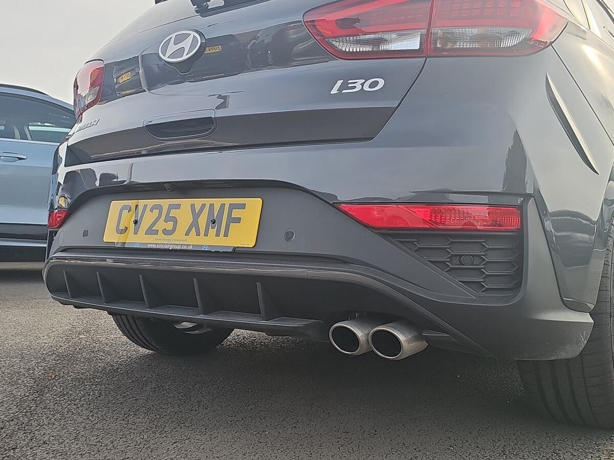 Hyundai i30 Photo at-998f8520d5514e87b768afb67728a892.jpg