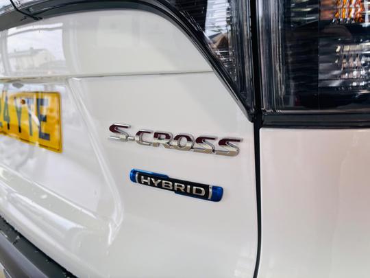 Suzuki S-Cross Photo at-999f8143abad414da0411a016c398d5e.jpg