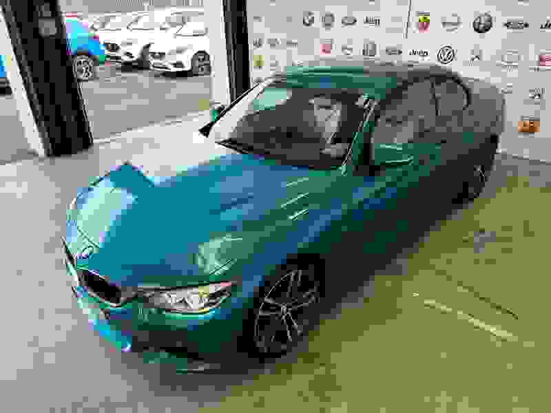 BMW 4 Series Photo at-99dcfe544ea44a619f519e80b79e02dc.jpg