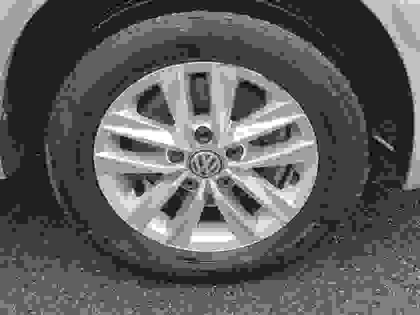 Volkswagen Caddy Photo at-99e9c731567f4234aaf2a6a1bd9577bb.jpg