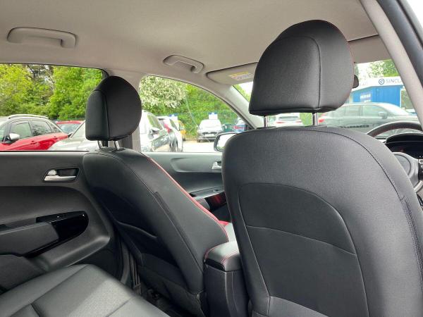 Kia Picanto Photo at-9a1bdb2179c34e8180e421479b5e09b8.jpg
