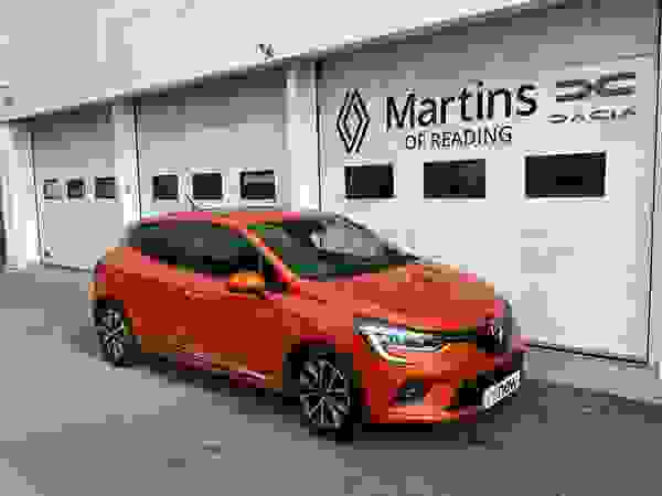 Used 2020 Renault Clio 1.0 TCe Iconic Euro 6 (s/s) 5dr Orange at Martins Group