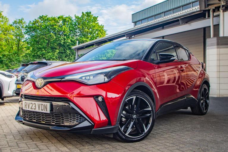 Used Toyota C-HR RV23VDN 8