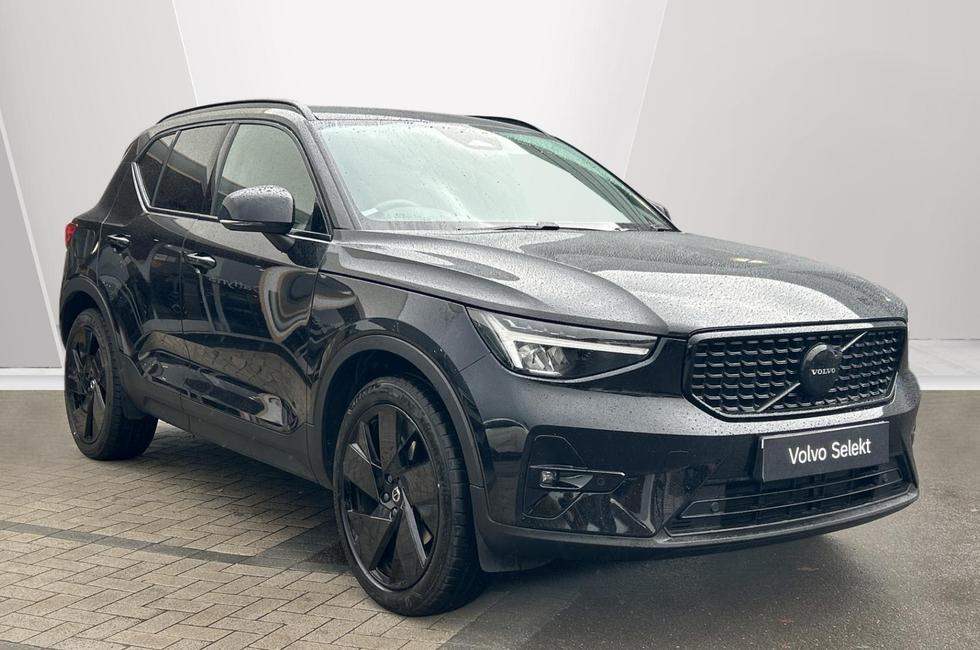 2024 Volvo XC40