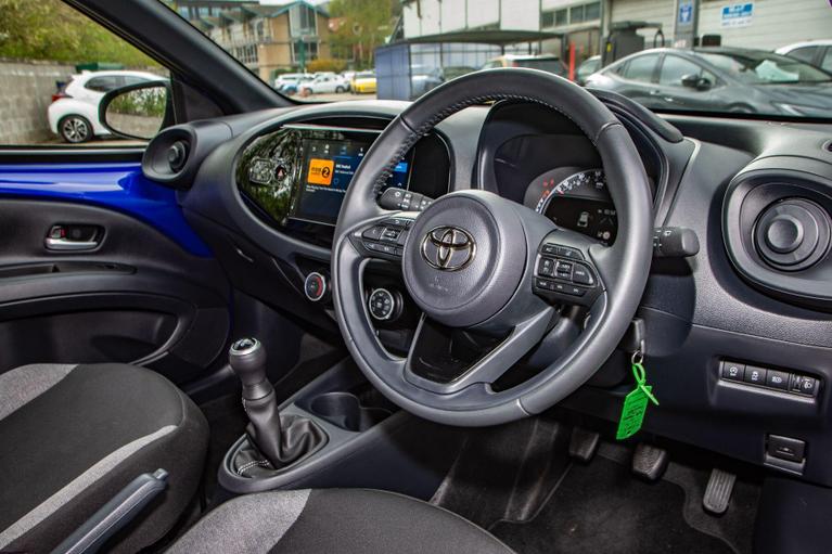 Used Toyota Aygo X FP25JHL 11