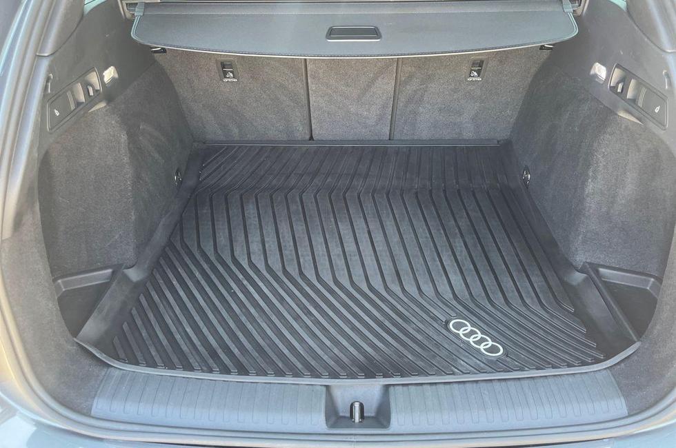 Audi Q6 Photo at-9a3afa2b0fdc4b58aacf061ccc1fd038.jpg