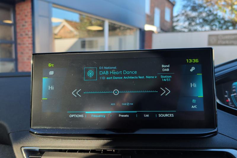 Used Peugeot 3008 LS72ZTG 27