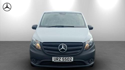 Mercedes-Benz Vito Photo at-9a56c8c1dca14007859a9396af7785ee.jpg