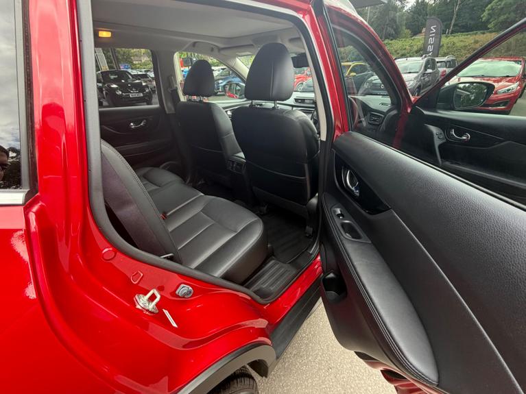 Used Nissan X-Trail WV68GLY 13
