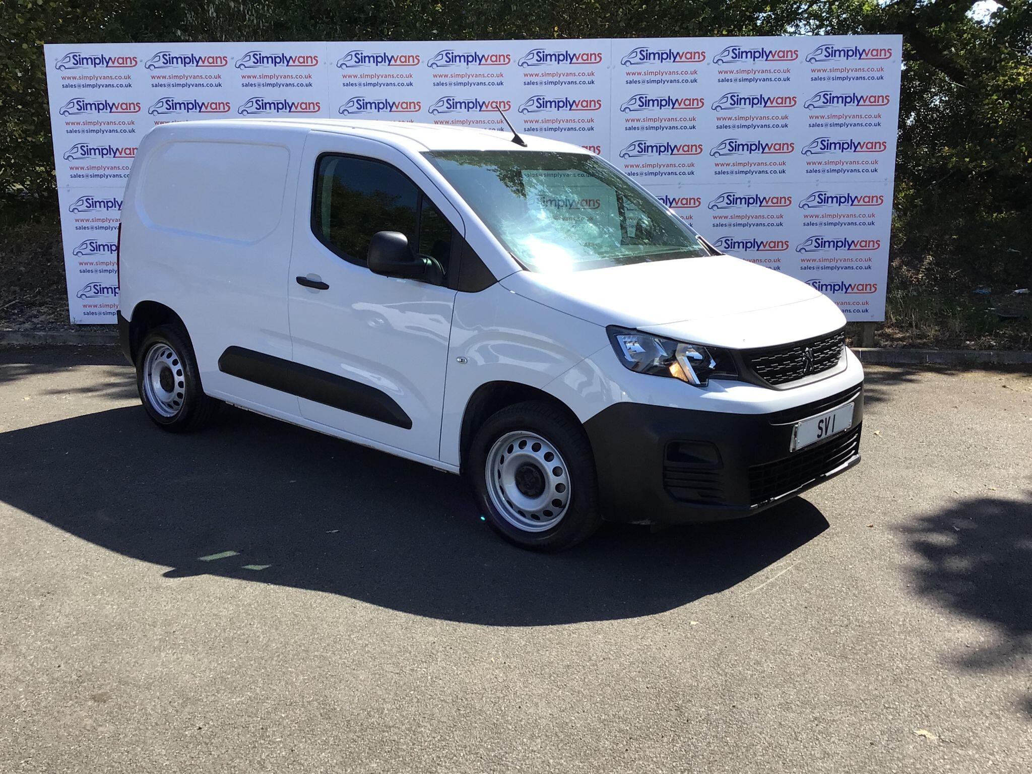 2024 PEUGEOT PARTNER