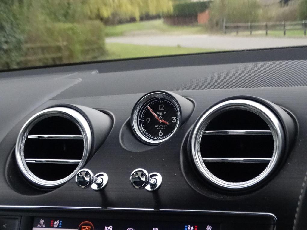 Used Bentley Bentayga LJ19YZS 23