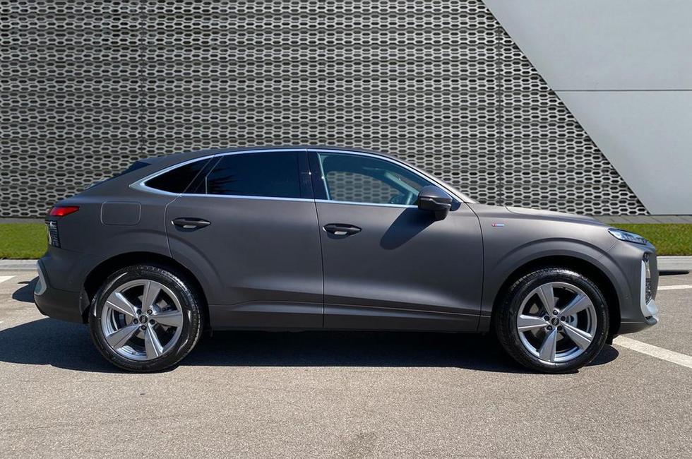 Audi Q3 Photo at-9a82e5175c5f4abfb44657d3b411c9b4.jpg