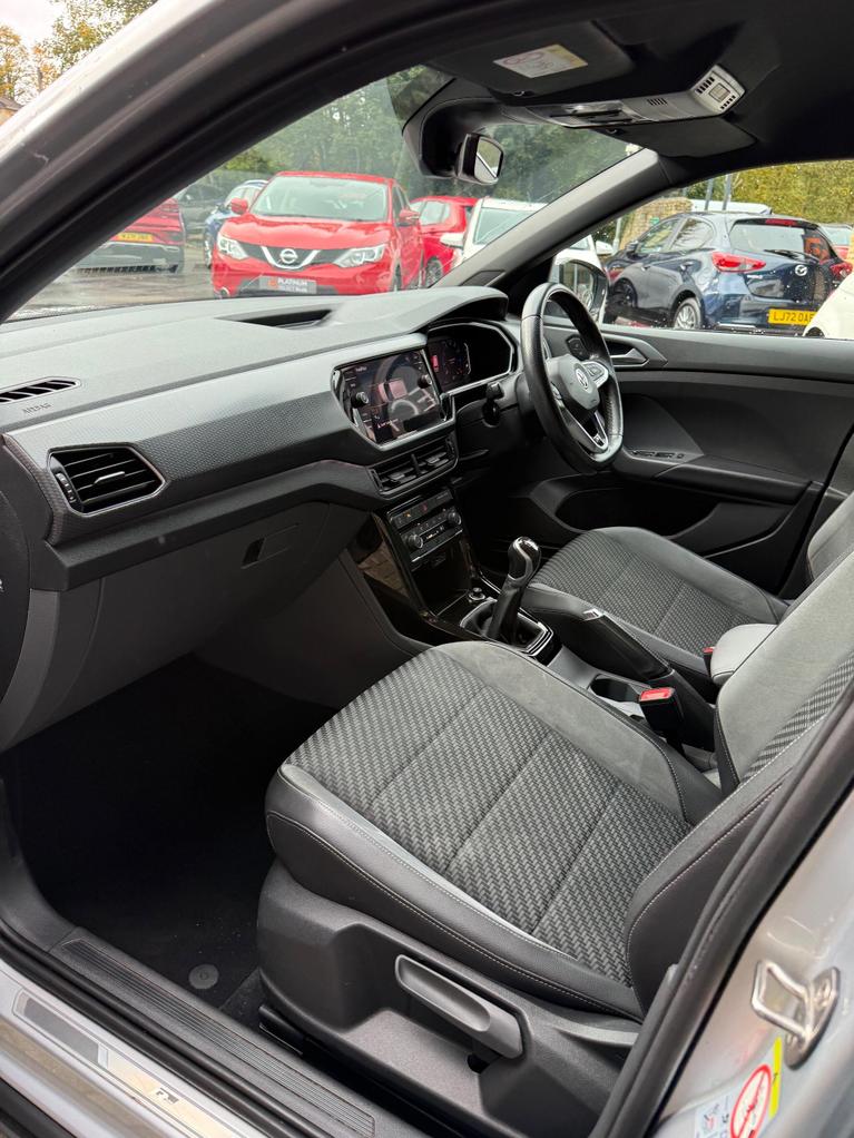Used Volkswagen T-Cross WD19JYT 25
