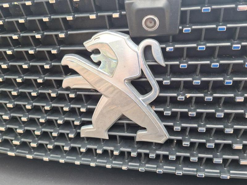 Used Peugeot 5008 NU72WBT 26