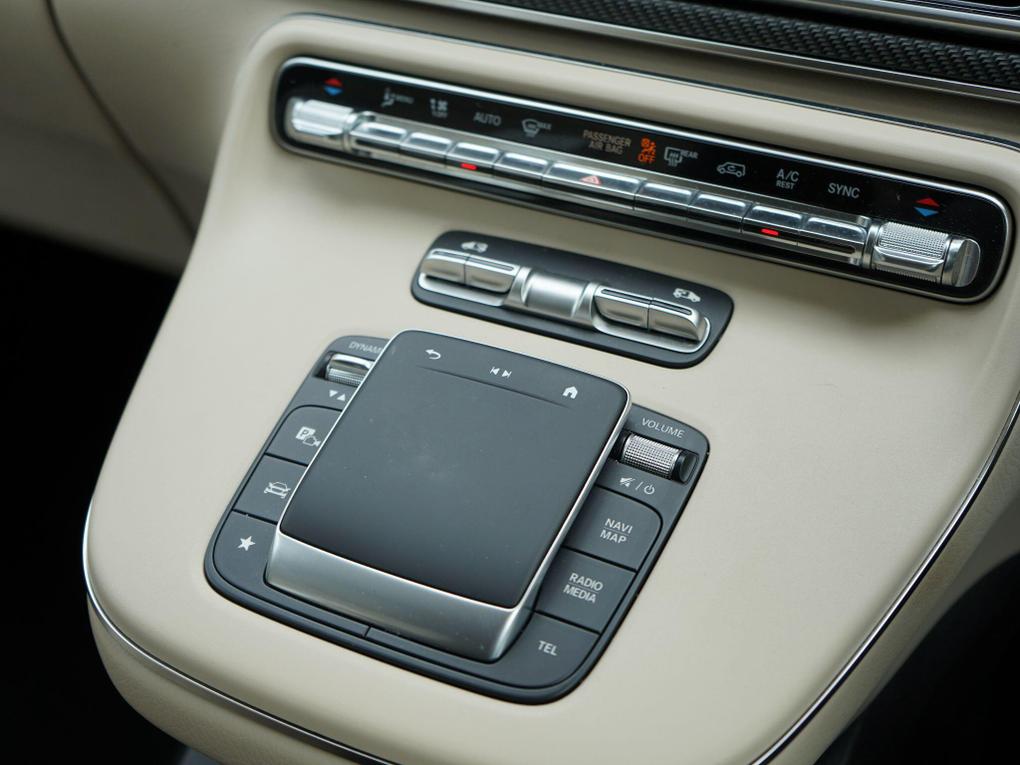 Used Mercedes-Benz V Class KV25VBP 39