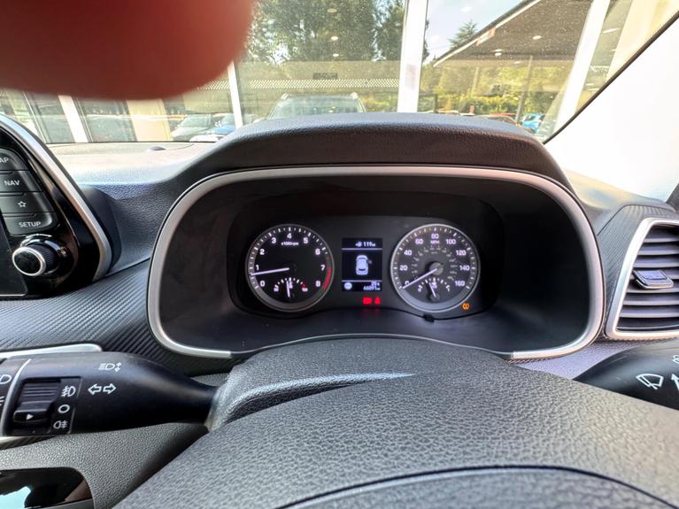 Used Hyundai TUCSON EN68ZGF 25