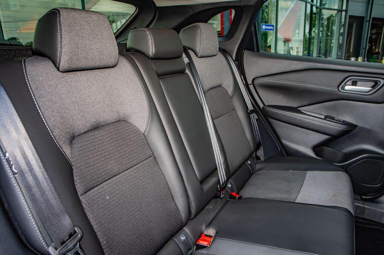 Used Nissan Qashqai OV75FXK 10