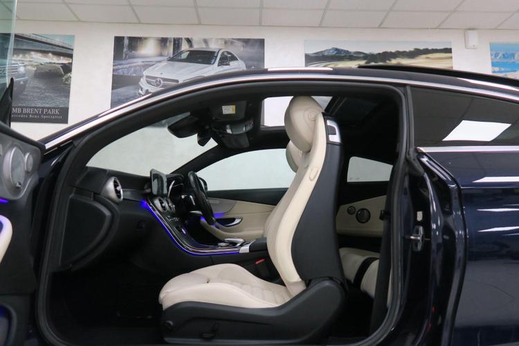 Used Mercedes-Benz C Class OY70ORT 4