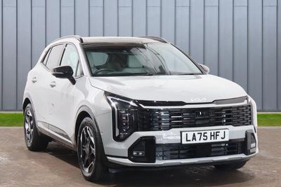 Used 2025 Kia Sportage 1.6 T-GDi DCT GT-LINE S Wolf Grey at Kia Motors UK