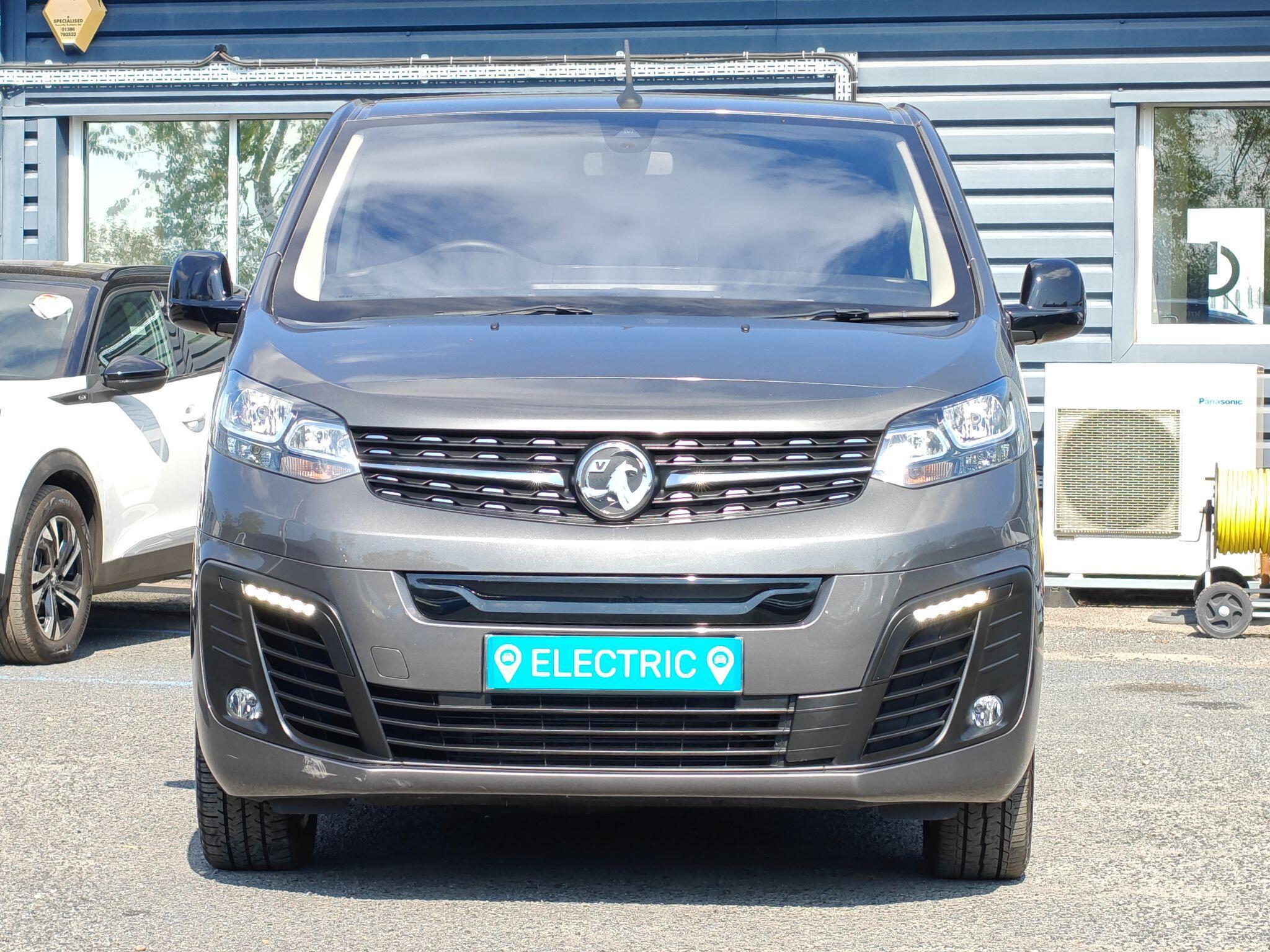 2022 Vauxhall Vivaro thumbnail 3