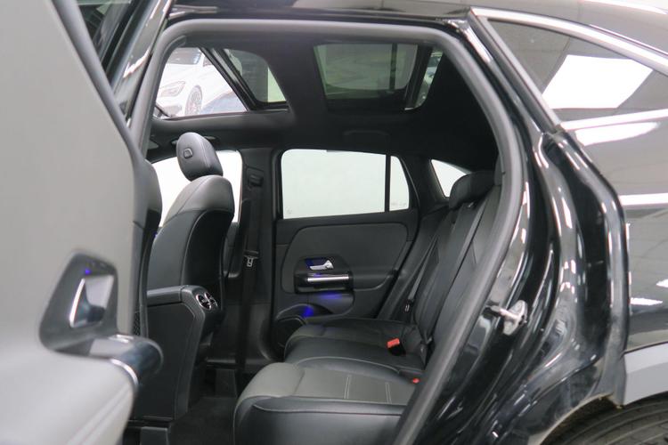Used Mercedes-Benz GLA HX72YTL 12