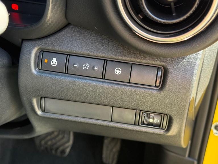 Used Nissan Juke WM25VSC 16