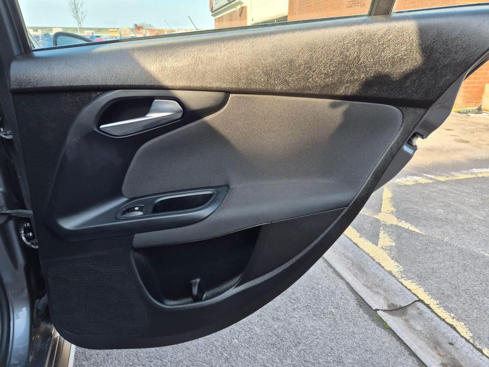 Fiat Tipo Photo at-9bbce0e797914cb4a40f47916f5bd45e.jpg