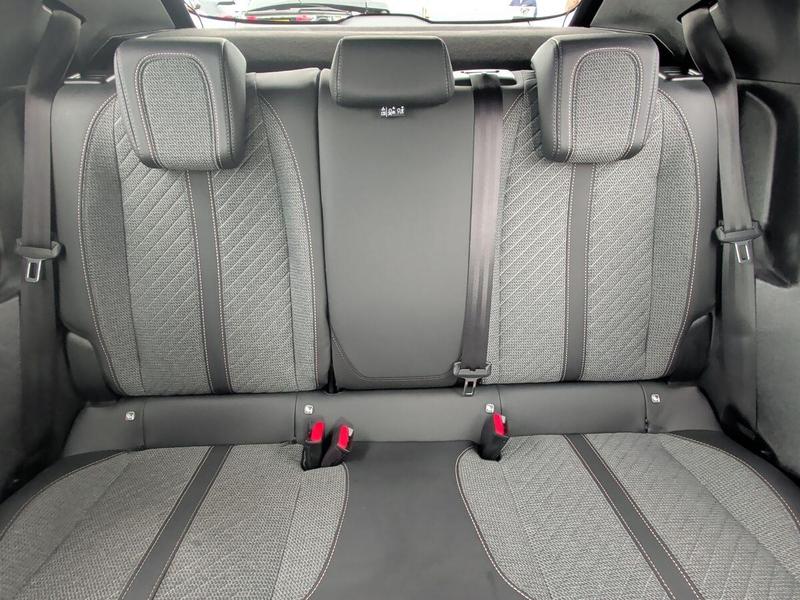 Used Peugeot 2008 202503069833222 32
